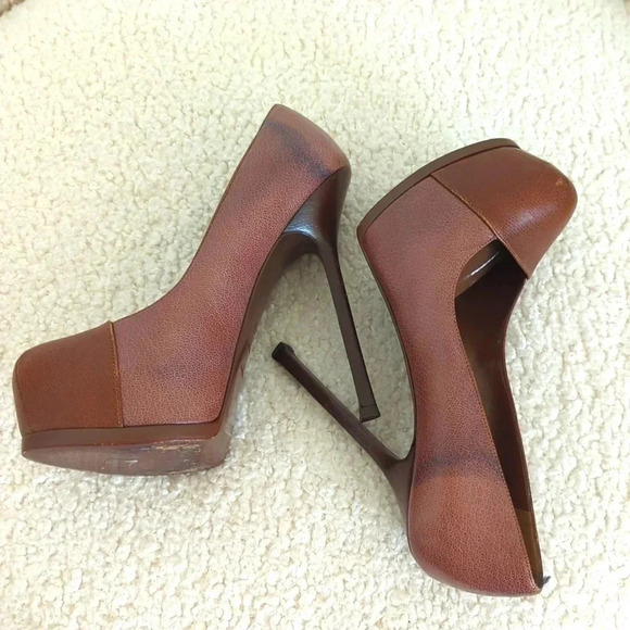 Yves Saint Laurent - 2 Tone Brown Leather Tribtoo Pumps - Picture 5 of 12